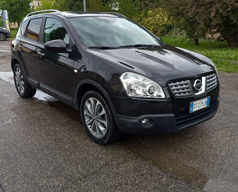 Nissan Qashqai 2.0 dCi DPF 4WD Acenta