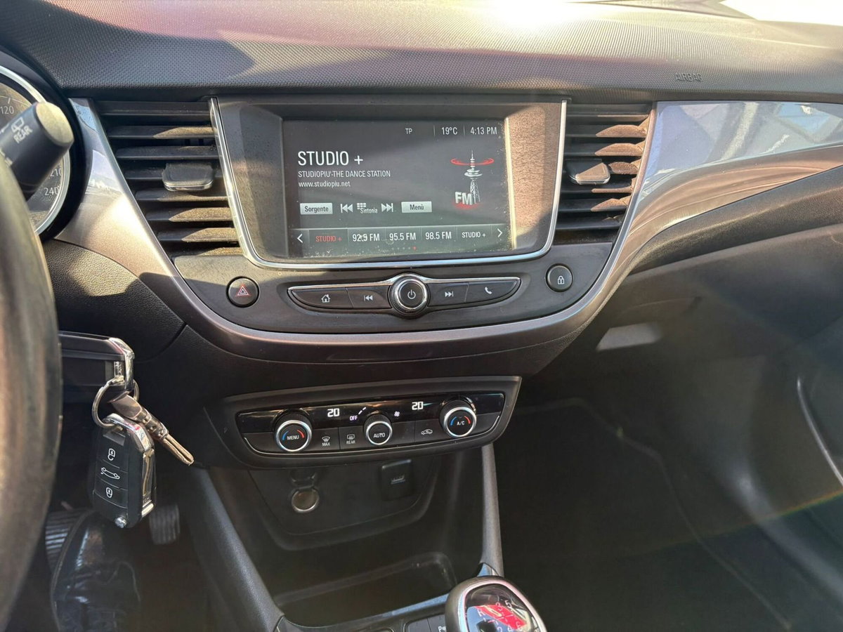 Opel Crossland X 1.6 ECOTEC D 120 CV Start&Stop Ultimate (19)
