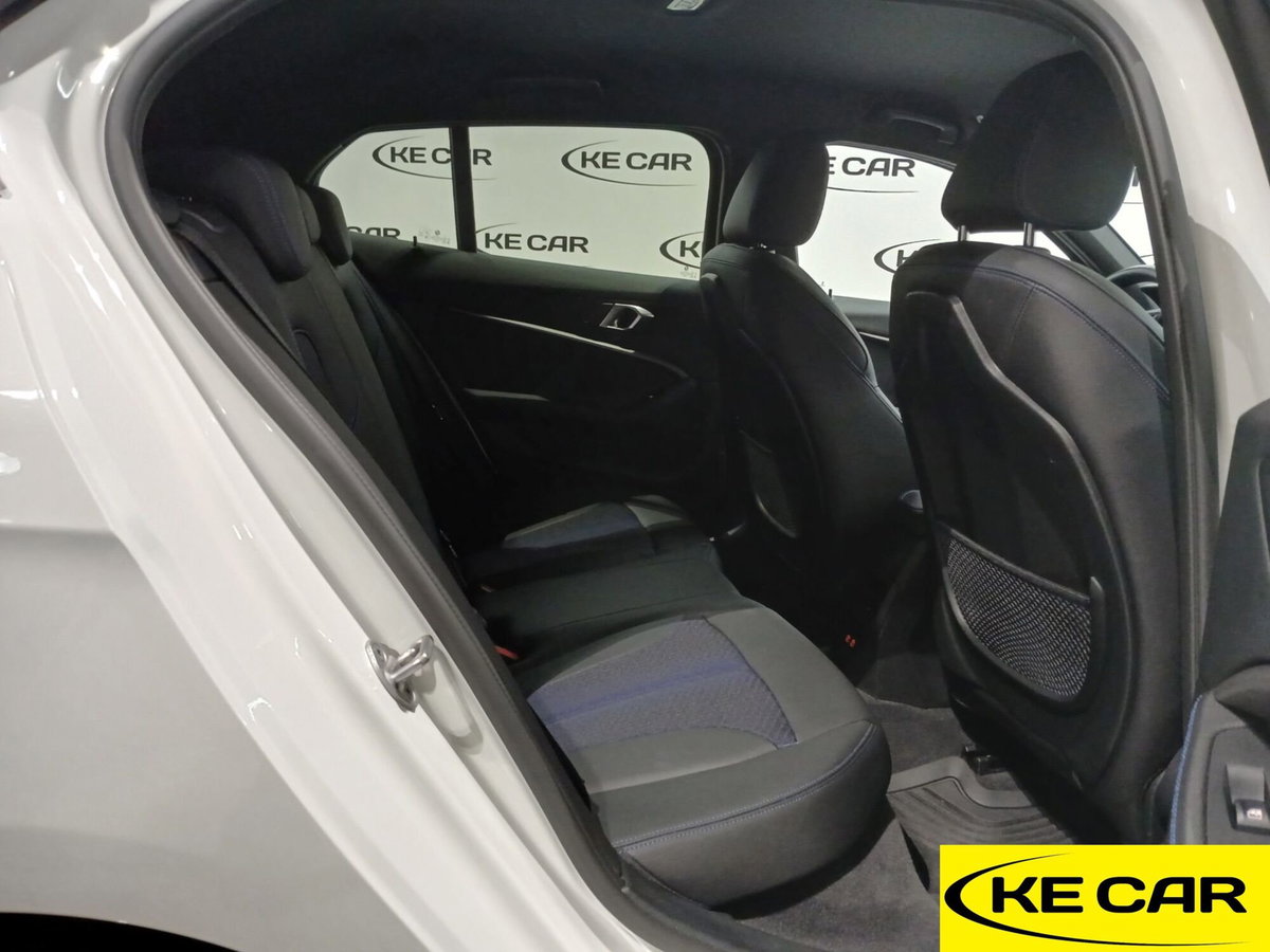 BMW Serie 1 5p. 118i 5p. Msport (9)
