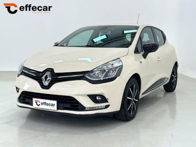 Renault Clio 1.2 75 CV 5 porte Duel usata