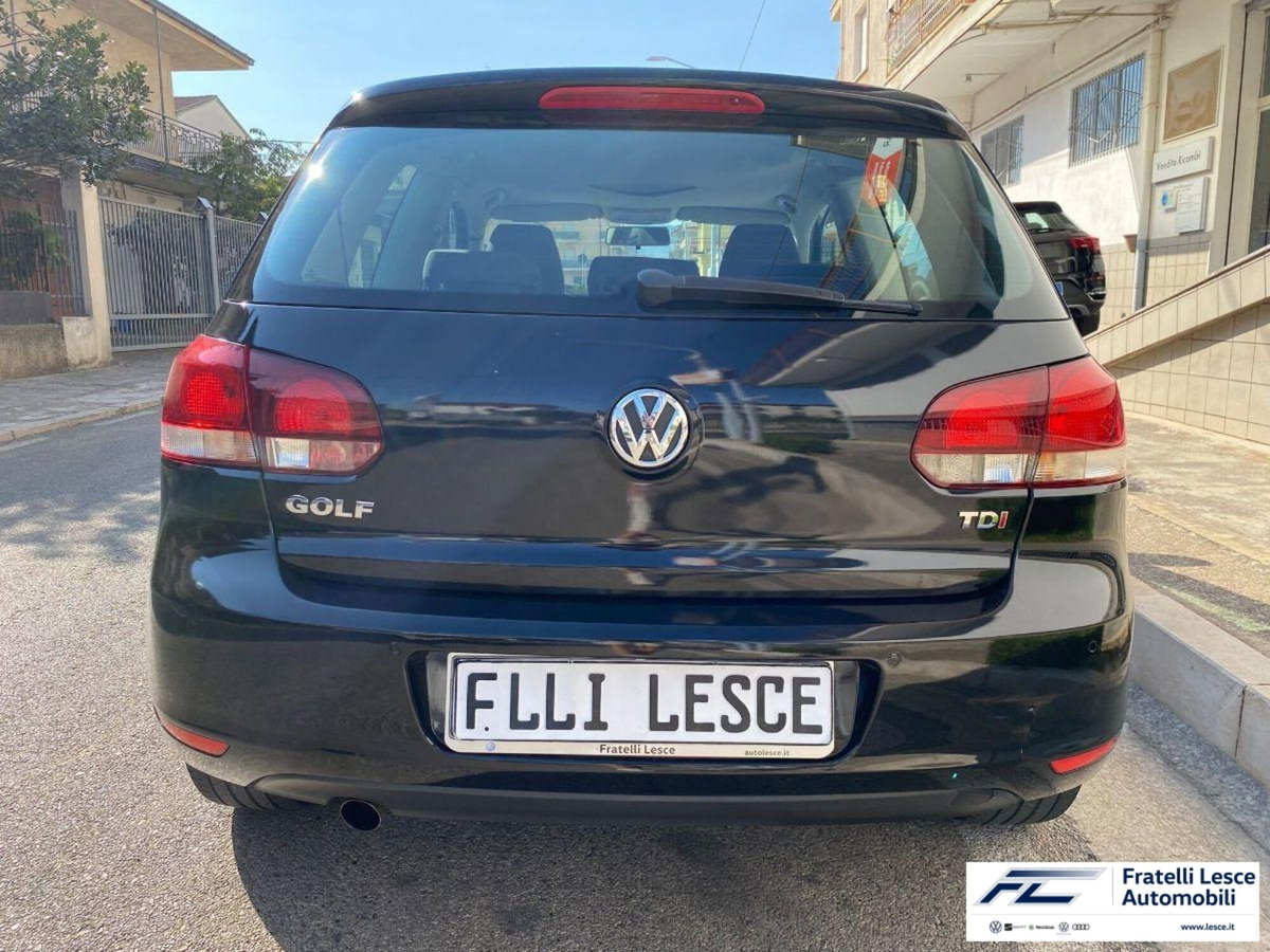 Volkswagen Golf 1.6 TDI DPF 3p. Highline (7)