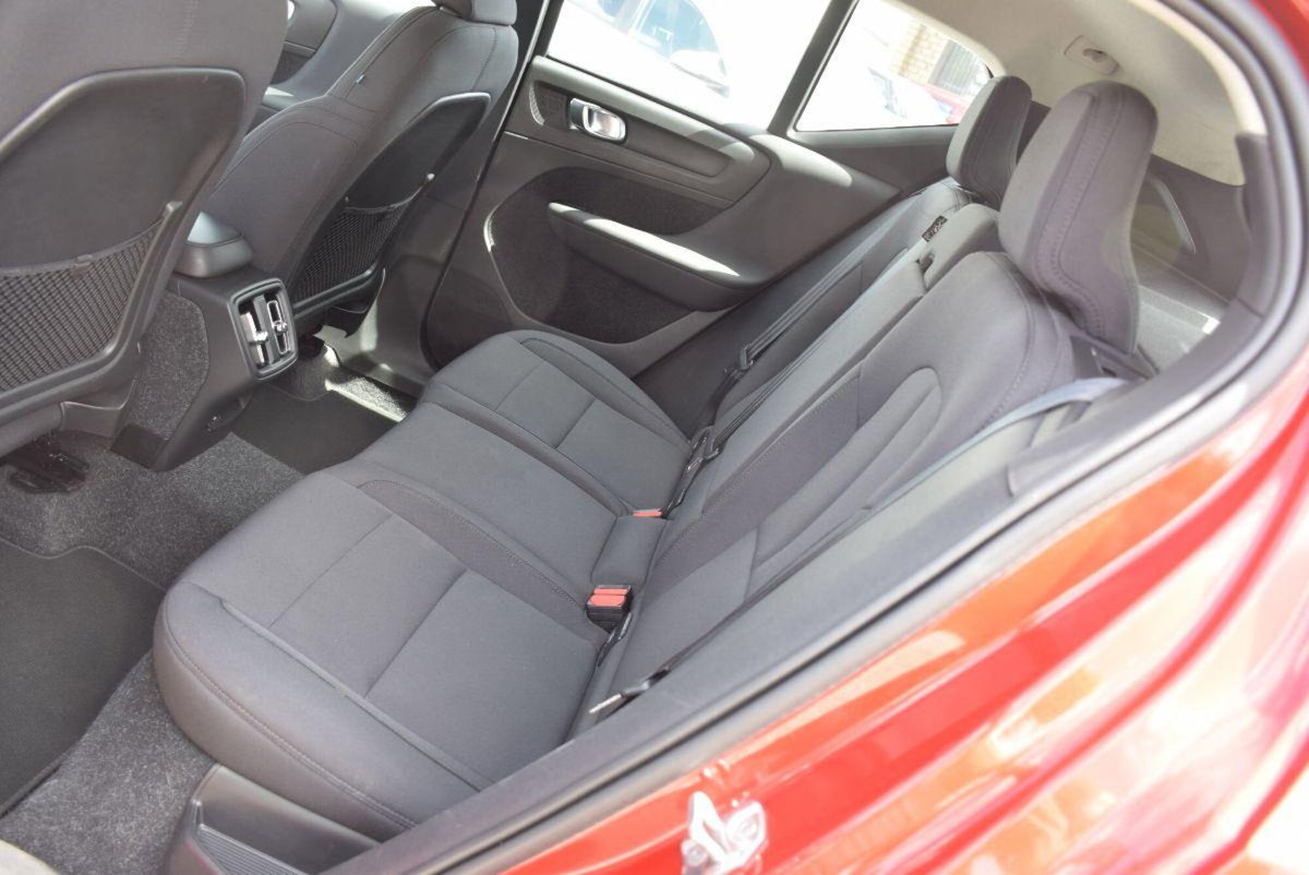 Volvo XC40 D3 AWD Business Plus (7)