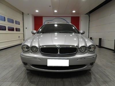 Jaguar X-Type 2 litri V6 24V cat Executive usata