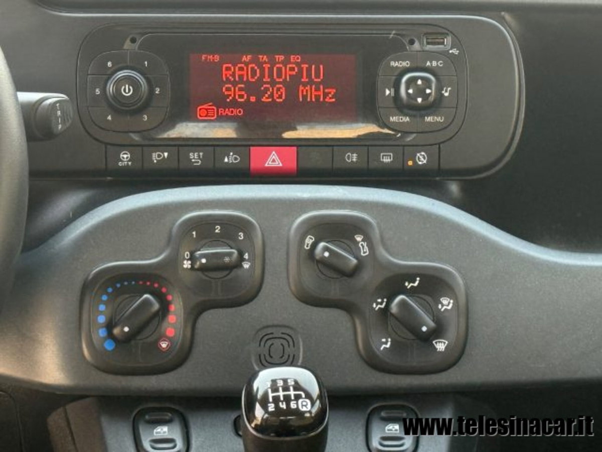 Fiat Panda 1.0 firefly hybrid s&s 70cv 5p.ti (13)