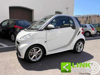 smart Fortwo 1000 52 kW coupé passion usata