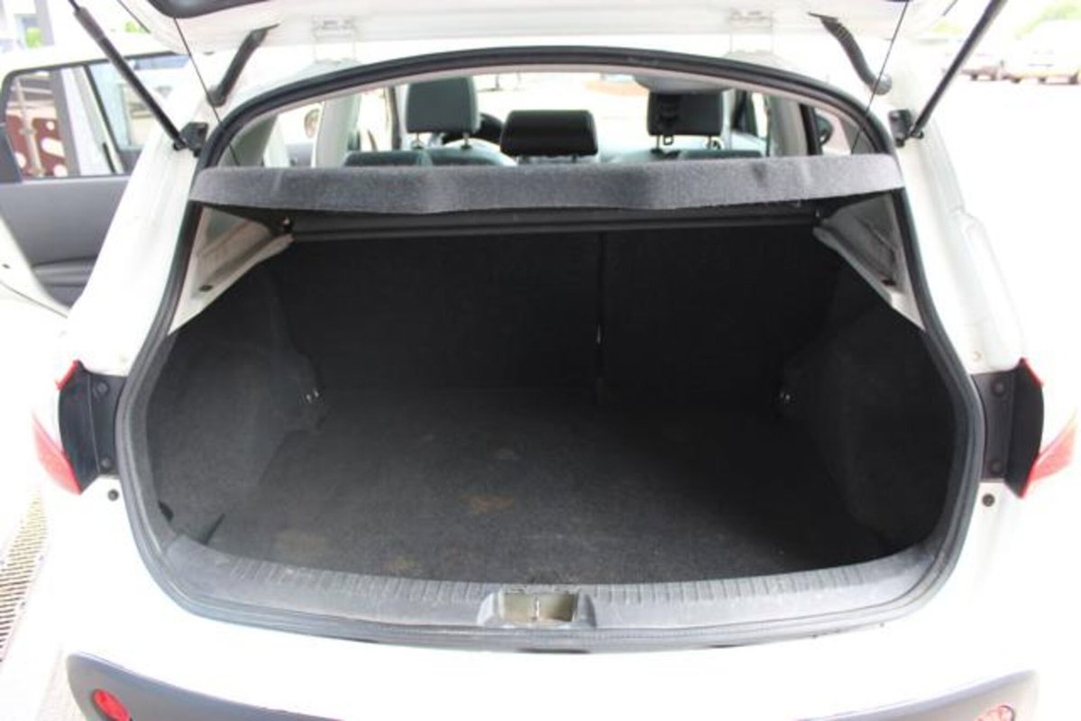 Nissan Qashqai 1.6 dCi 4WD Tekna (12)