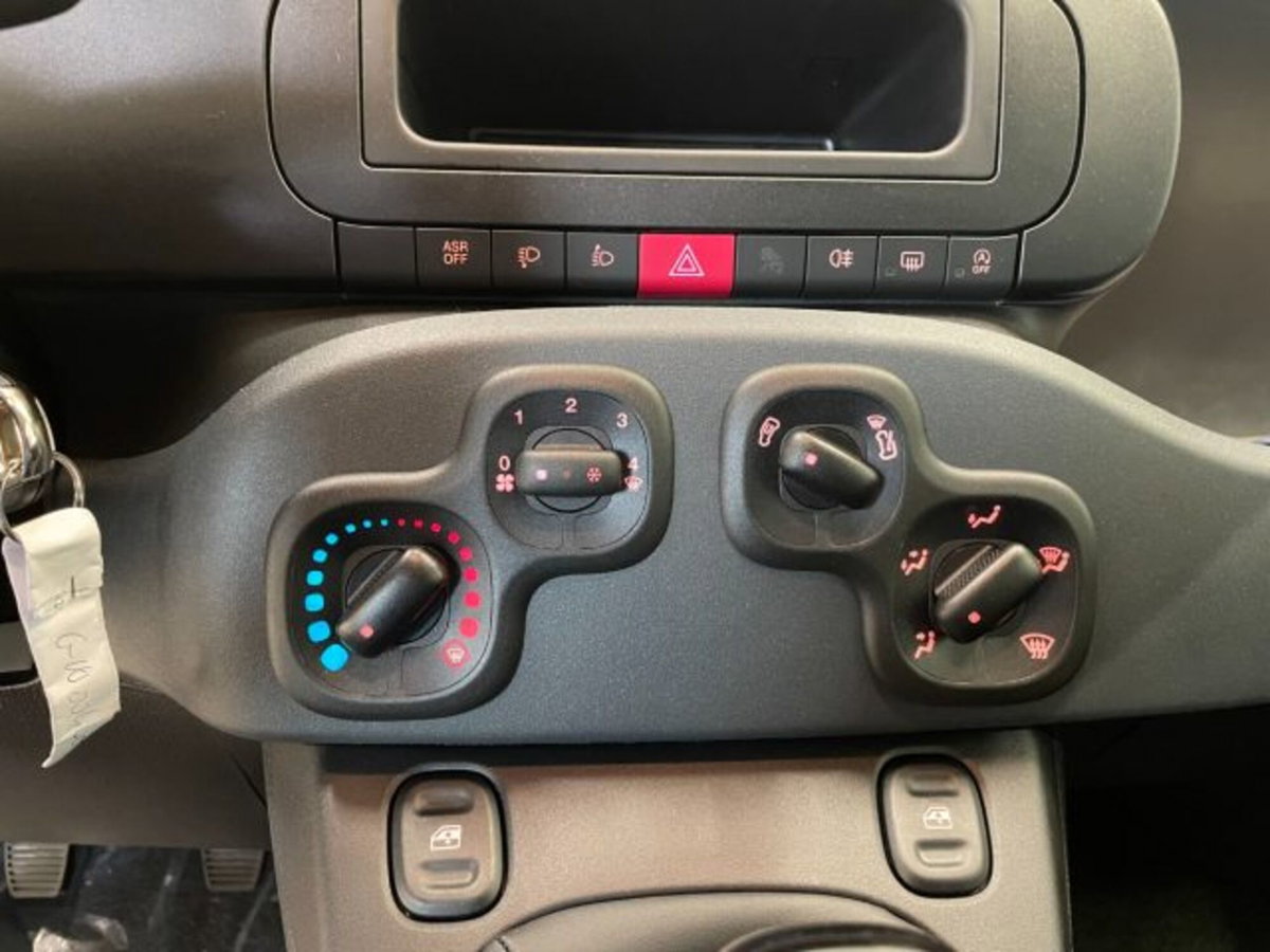 Fiat Panda 1.0 firefly hybrid s&s 70cv 5p.ti (11)