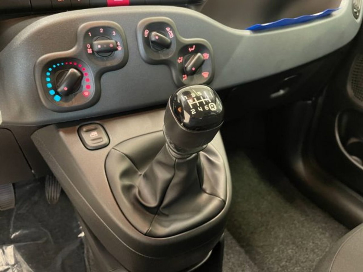 Fiat Panda 1.0 firefly hybrid s&s 70cv 5p.ti (9)