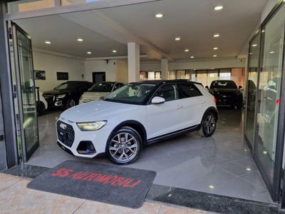 Audi A1 citycarver 30 TFSI S tronic Identity Contrast usata