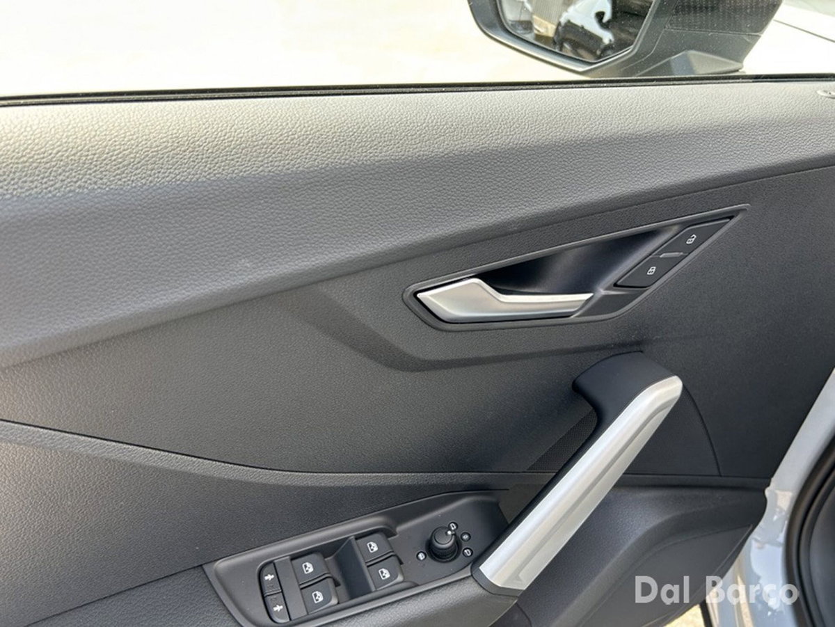 Audi Q2 Q2 35 TDI quattro S tronic S line Edition (11)