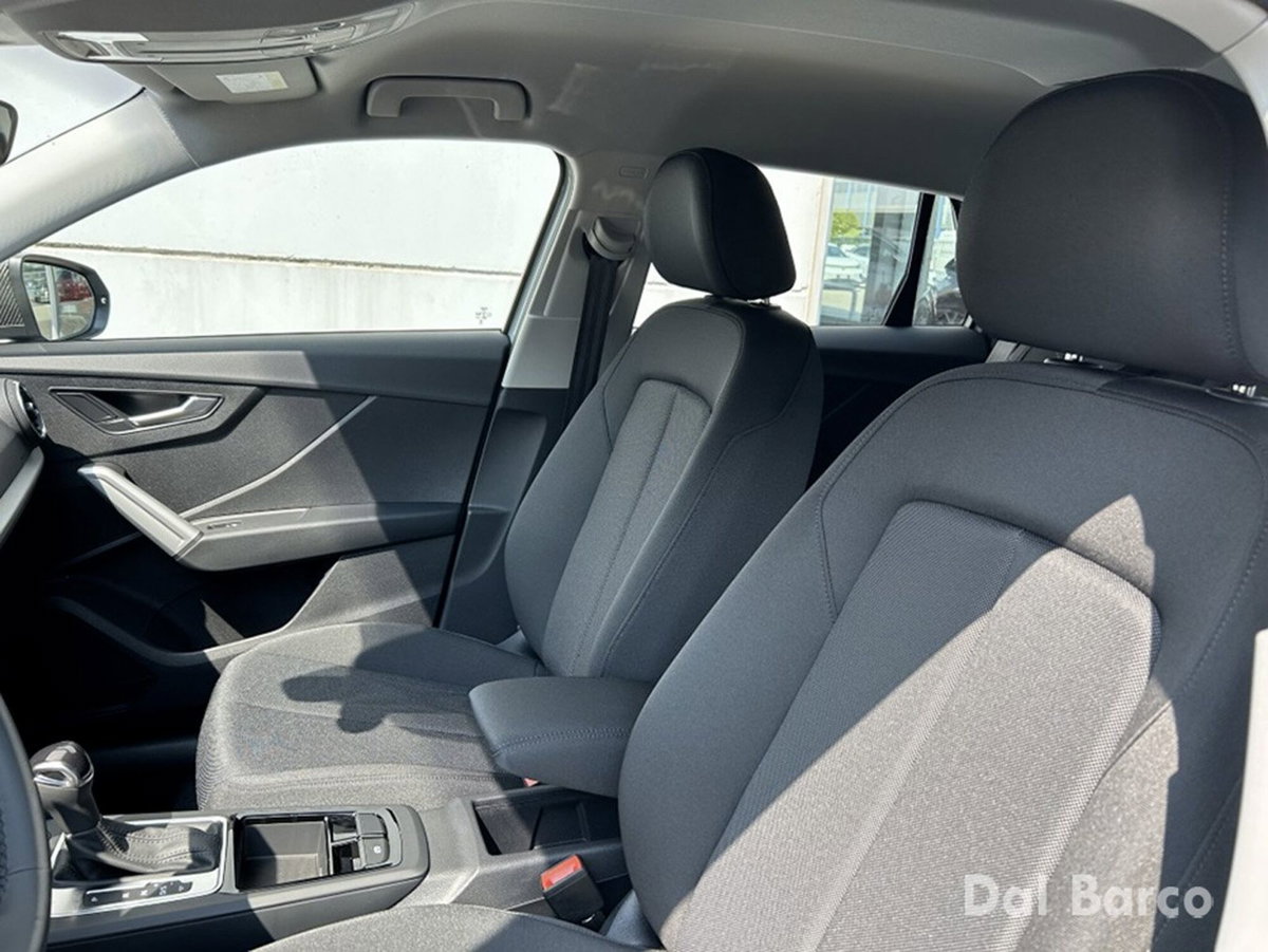 Audi Q2 Q2 35 TDI quattro S tronic S line Edition (13)