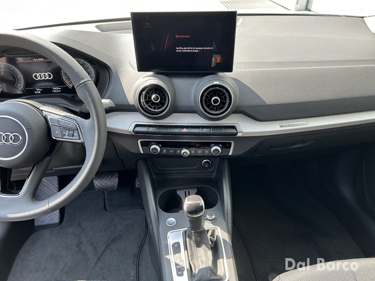 Audi Q2 Q2 35 TDI quattro S tronic S line Edition (16)