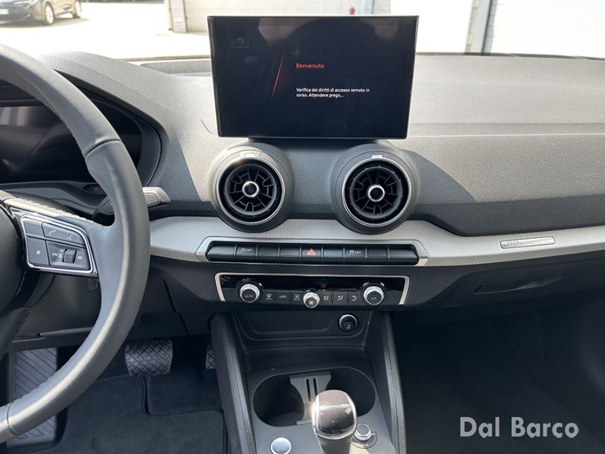 Audi Q2 Q2 35 TDI quattro S tronic S line Edition (17)