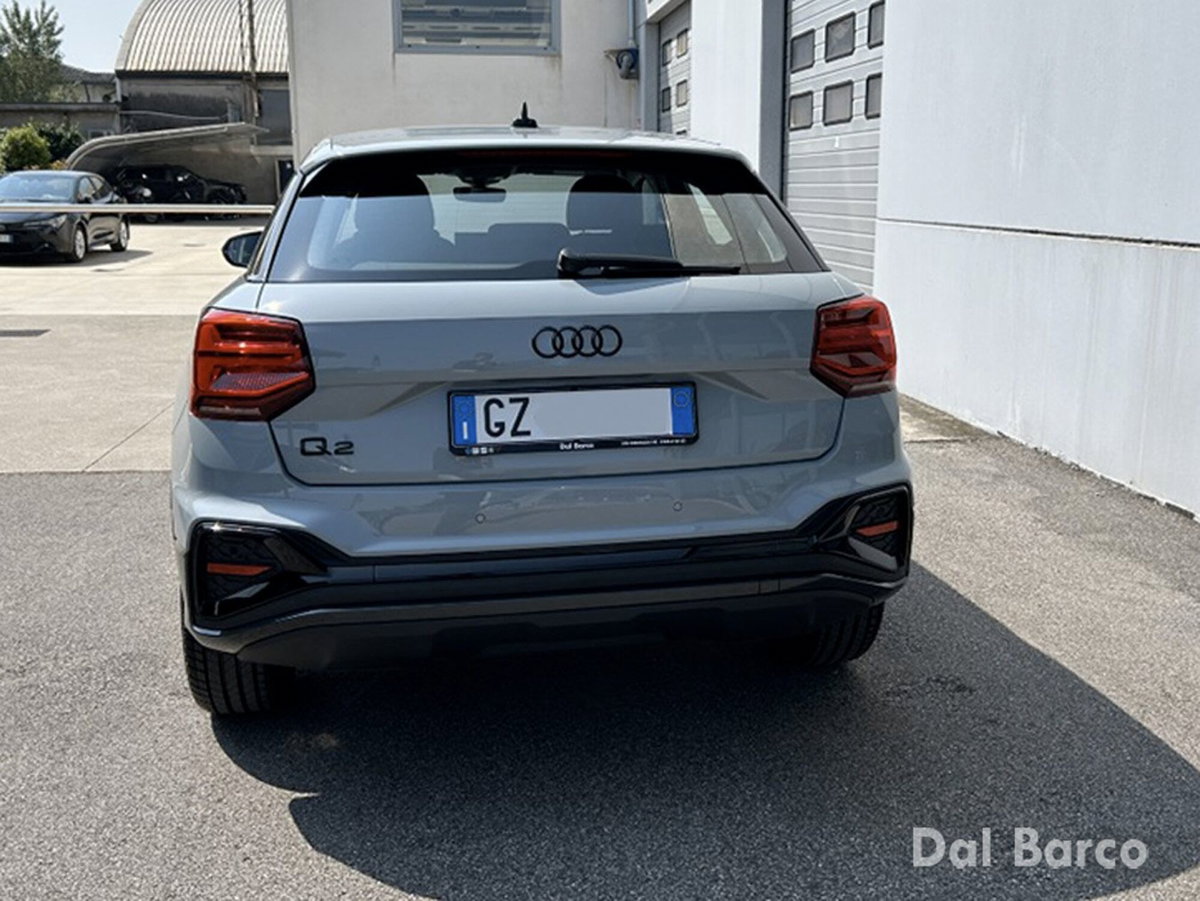 Audi Q2 Q2 35 TDI quattro S tronic S line Edition (6)