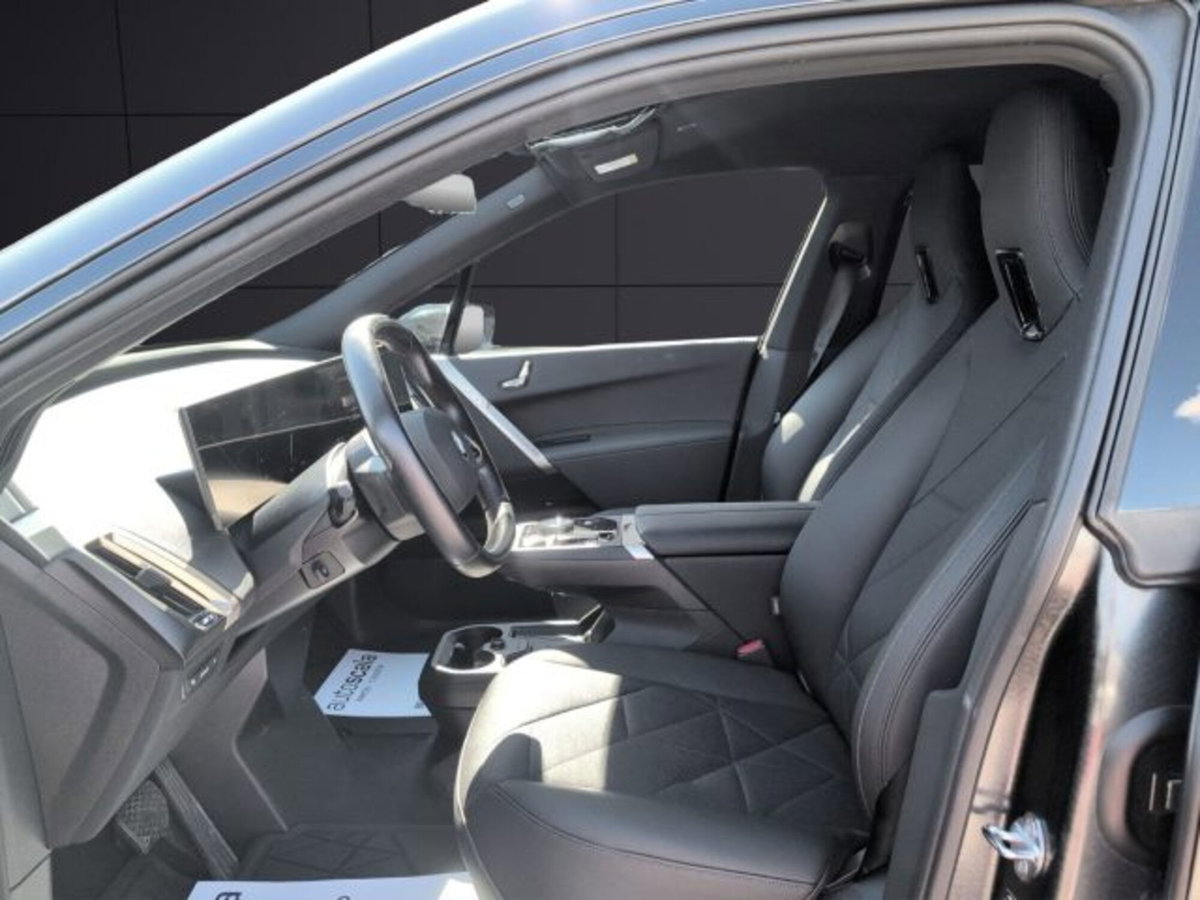 BMW iX xdrive40 pacchetto sportivo (11)