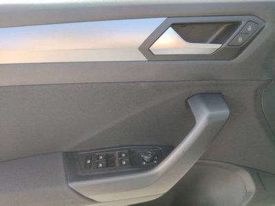 Volkswagen T-Roc 1.0 TSI Life (12)
