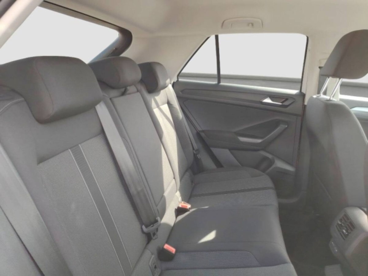 Volkswagen T-Roc 1.0 TSI Life (19)