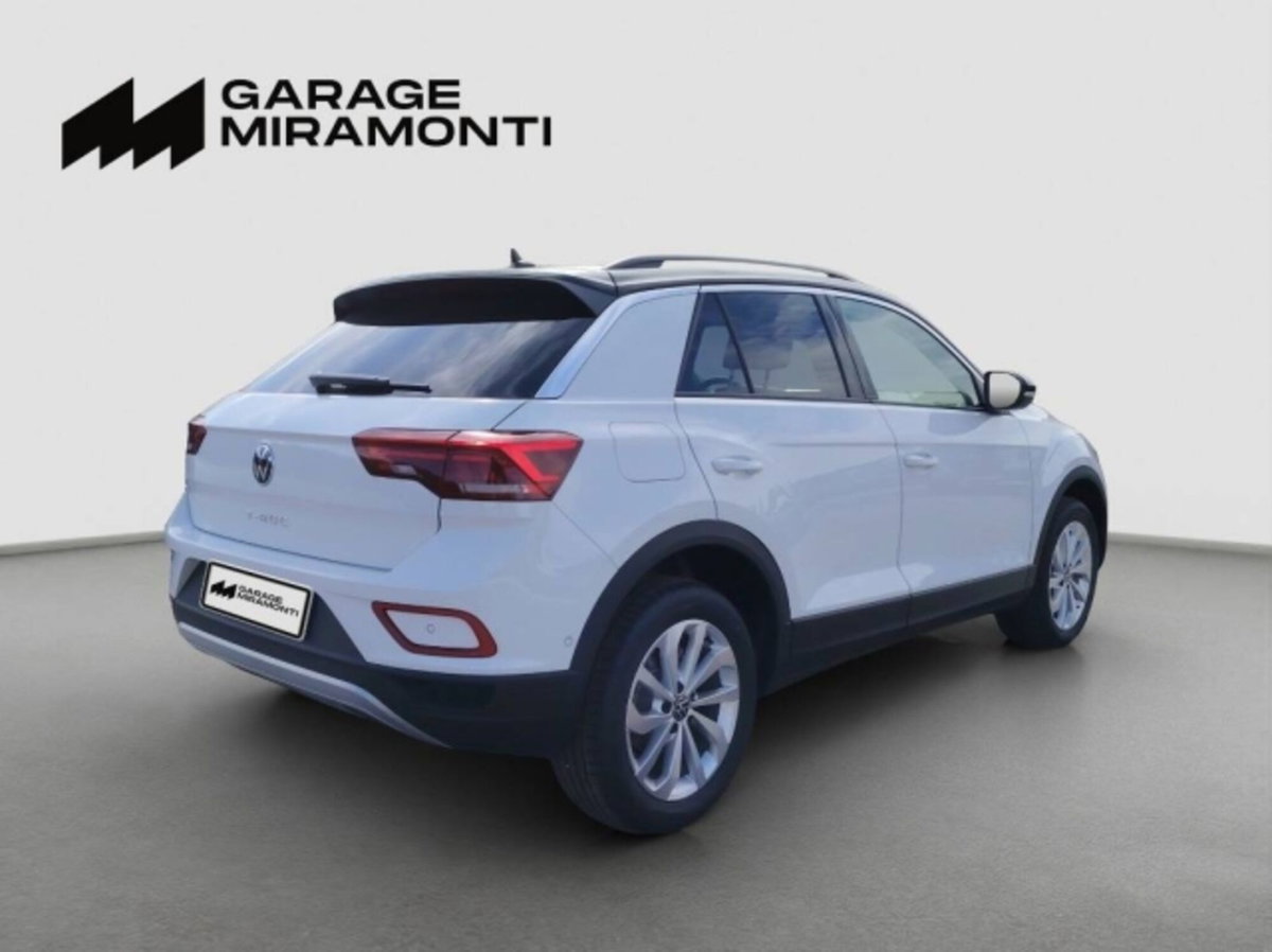 Volkswagen T-Roc 1.0 TSI Life (6)