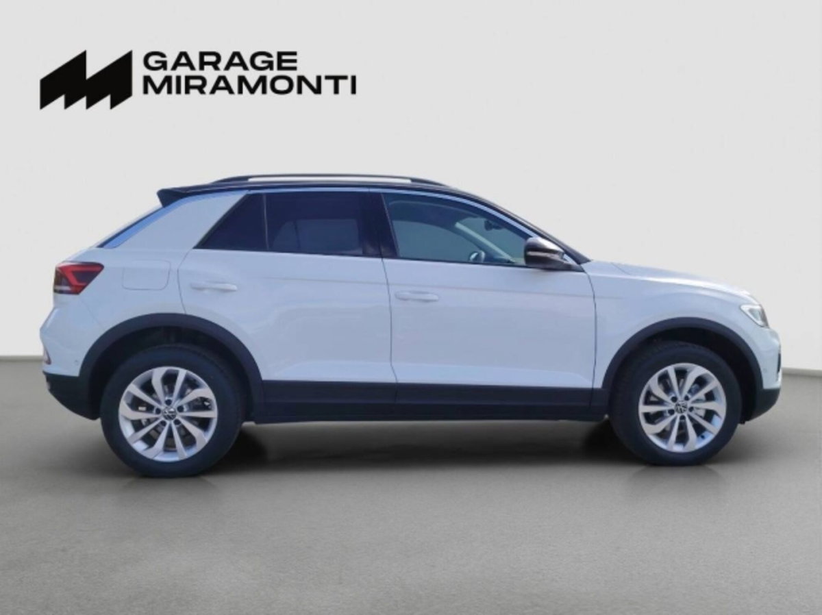 Volkswagen T-Roc 1.0 TSI Life (7)