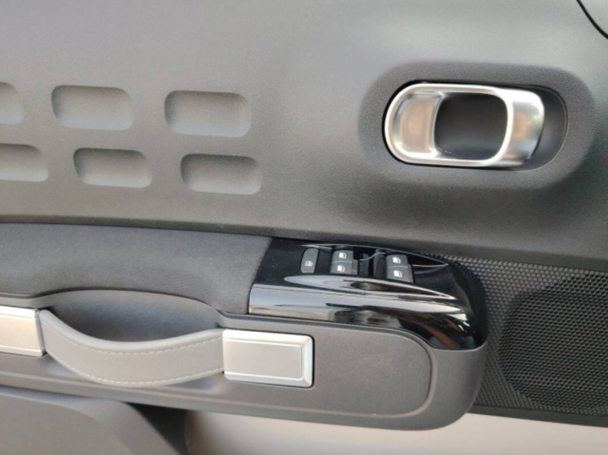 Citroen C3 PureTech 83 S&S Shine Pack (12)