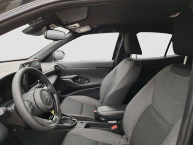Toyota Yaris Cross 1.5h GR Sport Black Sky fwd 116cv e-cvt (9)