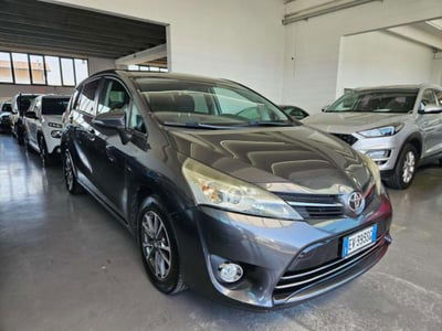 Toyota Verso 1.6 D-4D Style usata
