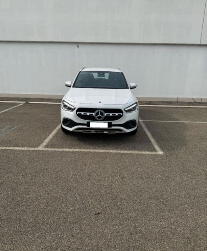 Mercedes-Benz GLA SUV 200 Automatic 4Matic Sport Plus