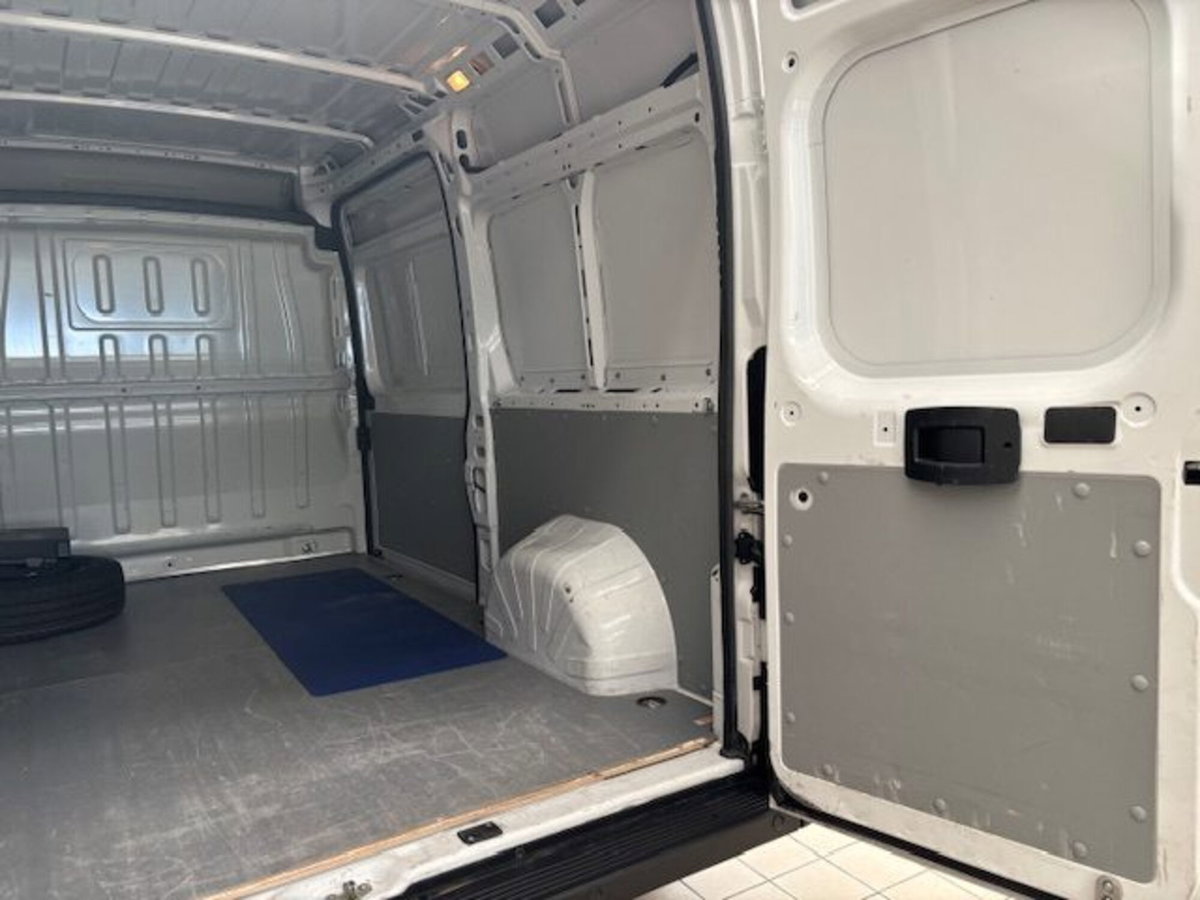 Fiat Ducato Furgone 33 2.2 Mjt 140CV AT9 PM-TN Furgone (12)