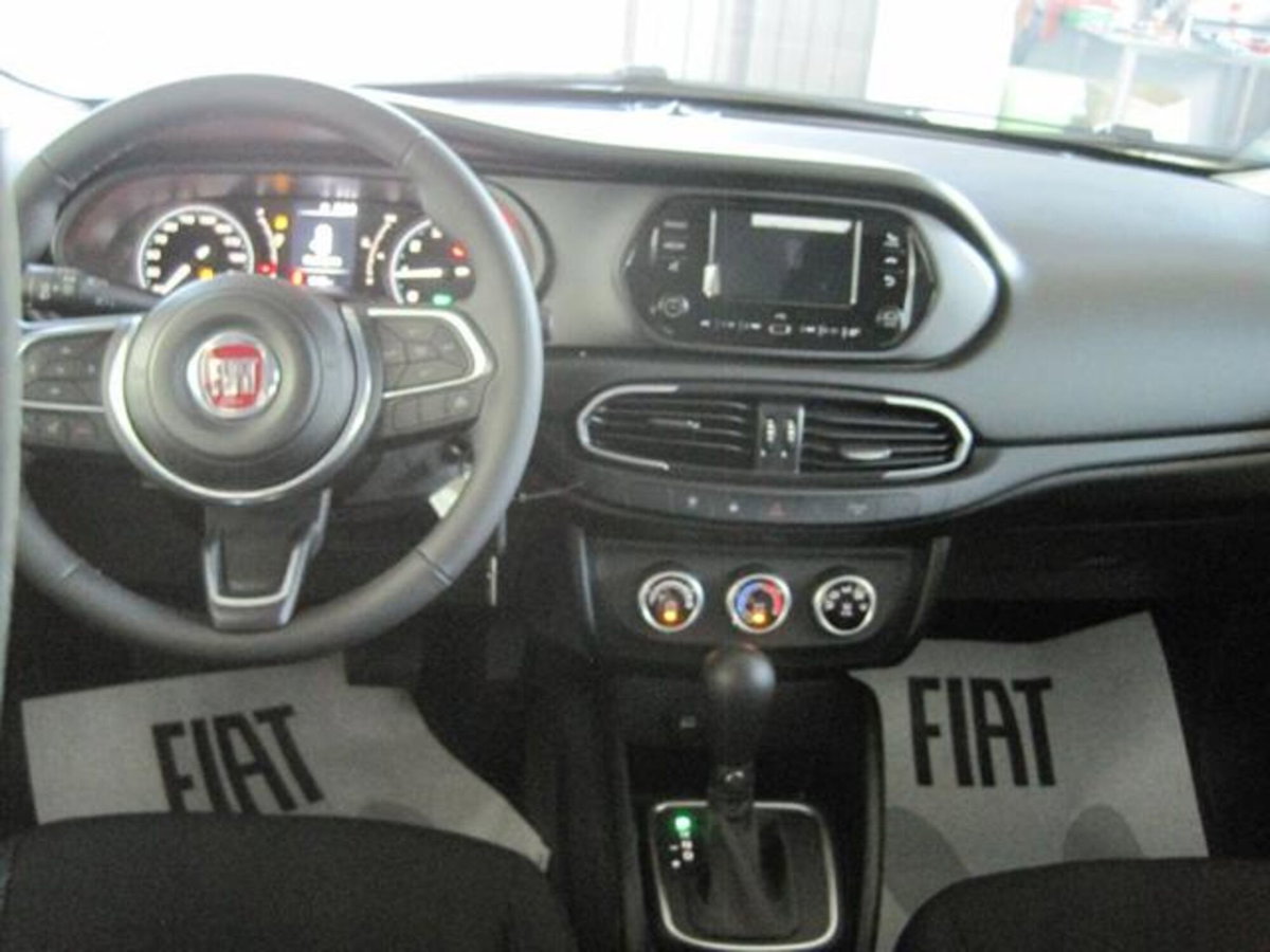 Fiat Tipo Tipo 5p 1.5 t4 hybrid Cross 130cv dct (7)