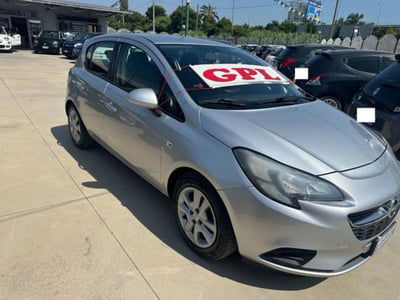 Opel Corsa 1.4 90CV GPL Tech 5 porte b-Color usata