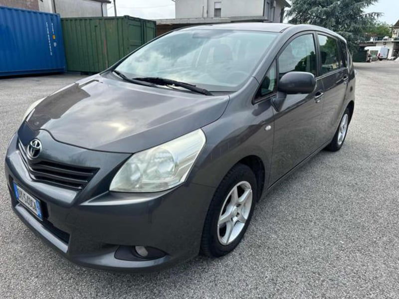Toyota Verso 2.0 D Sol