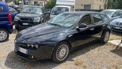Alfa Romeo 159 SportWagon 2.0 JTDm Sportwagon Distinctive usata
