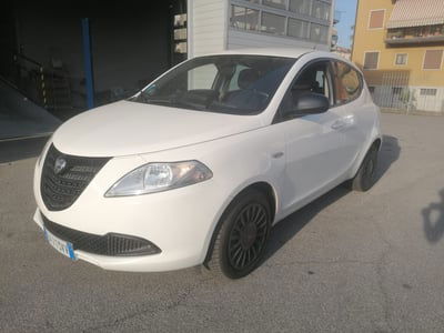 Lancia Ypsilon 1.2 69 CV 5 porte GPL Ecochic Gold usata