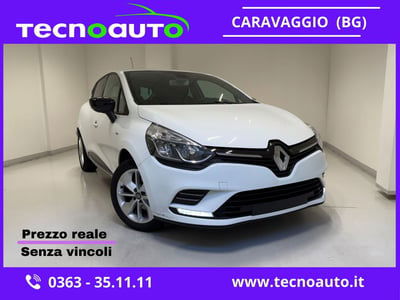 Renault Clio 1.2 75CV 5 porte Wave usata