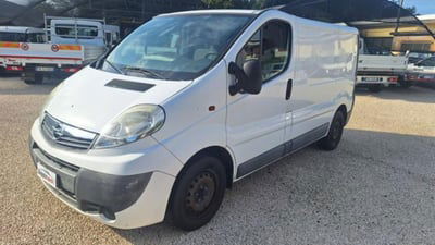 Opel Vivaro Furgone 27 2.0i PC-TN Furgone Vetrato usato