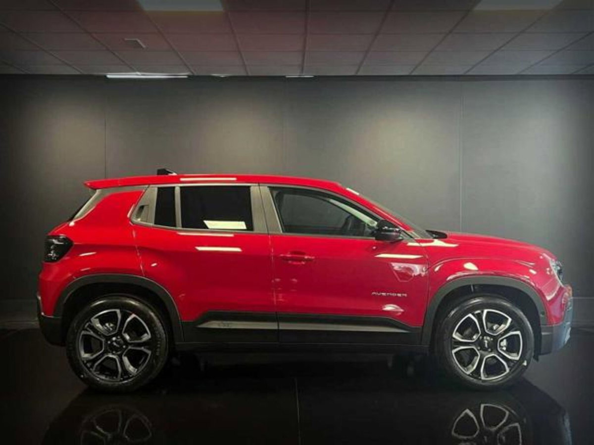 Jeep Avenger 1.2 turbo Summit fwd 100cv (8)