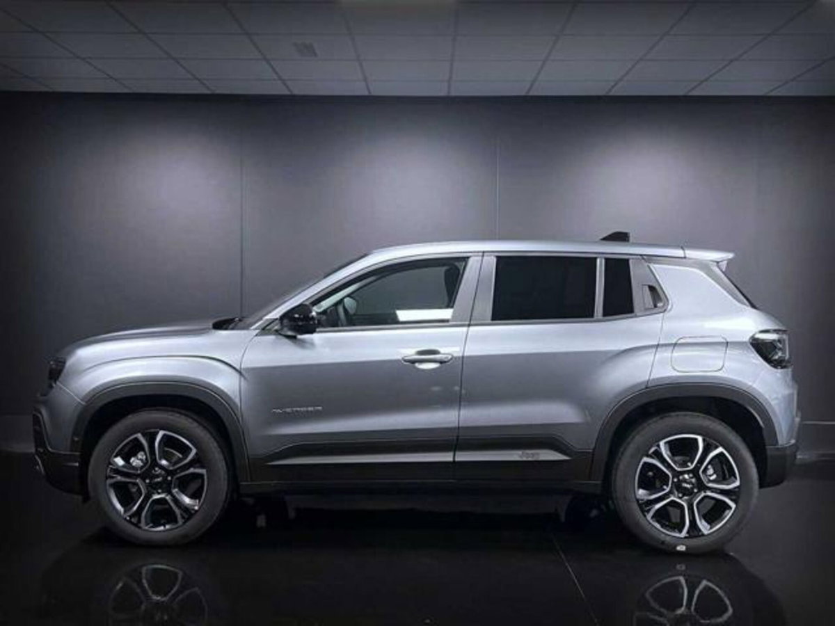 Jeep Avenger 1.2 turbo Summit fwd 100cv (11)