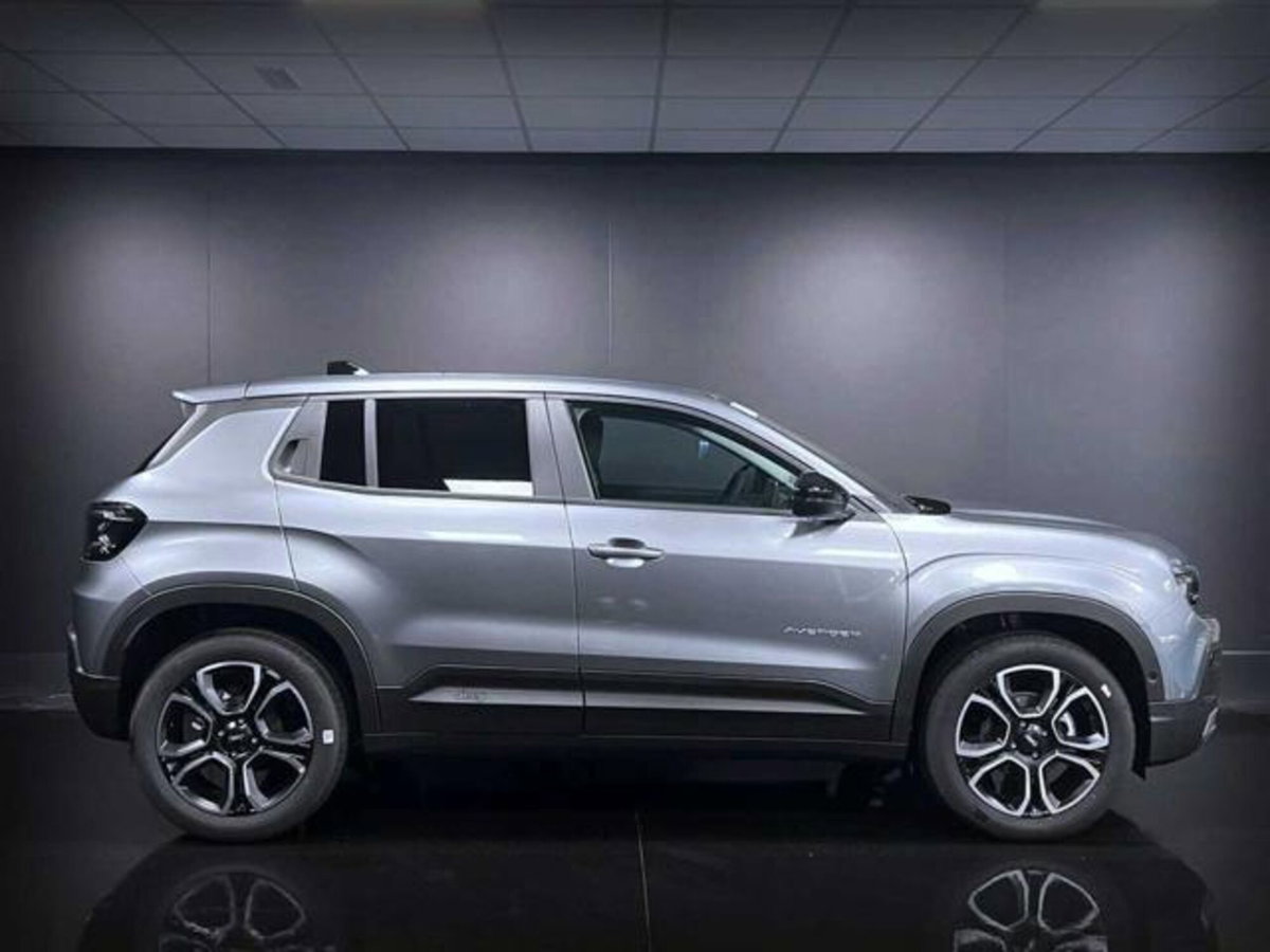 Jeep Avenger 1.2 turbo Summit fwd 100cv (8)