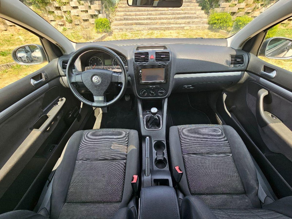 Volkswagen Golf 1.6 3p. Comfortline (11)