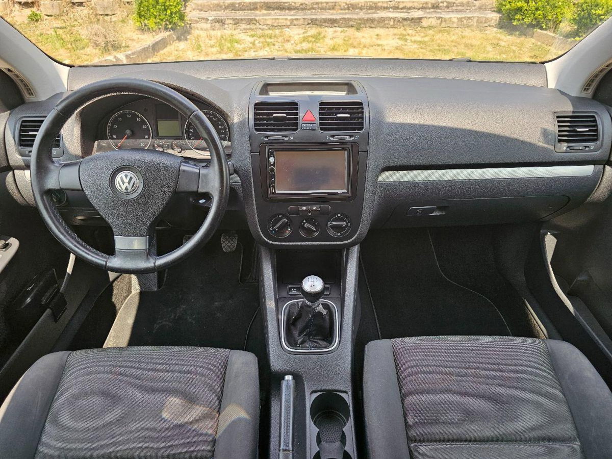 Volkswagen Golf 1.6 3p. Comfortline (12)