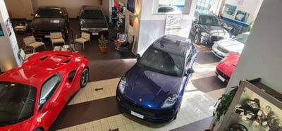 Porsche Macan 2.0 265cv pdk usata