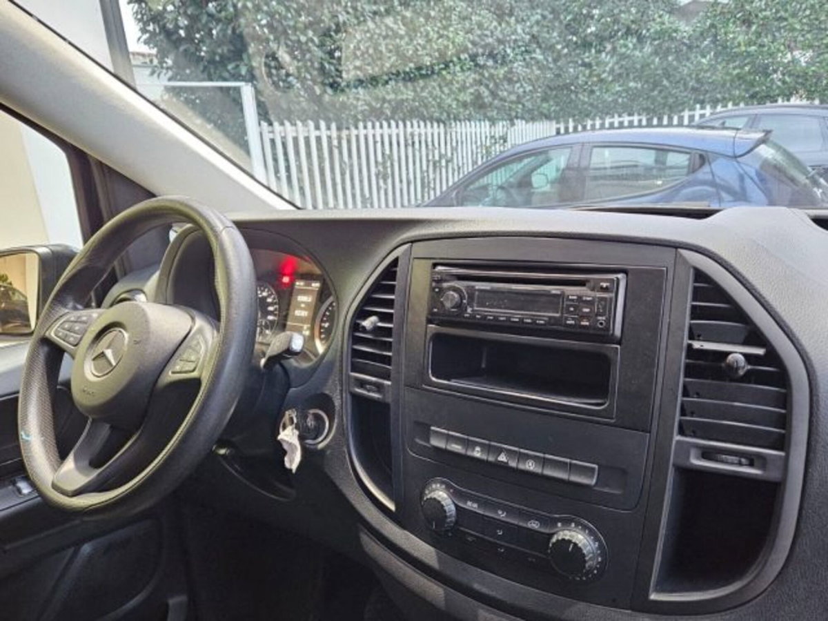 Mercedes-Benz Vito 1.7 110 CDI PL Tourer Base Extra-Long (11)