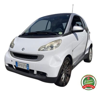 smart Fortwo 1000 62 kW coupé passion usata