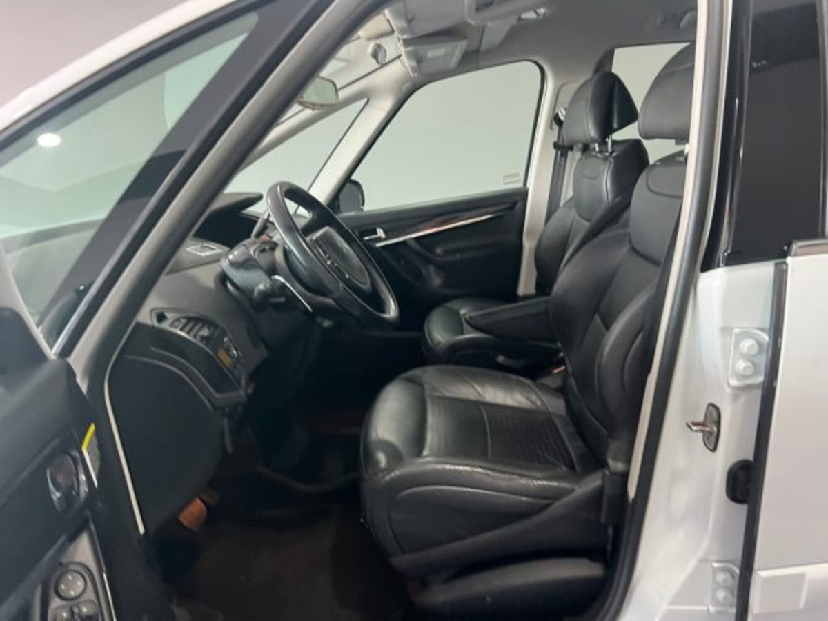 Citroen C4 Gran Picasso 1.6 HDi 110 FAP CMP6 Exclusive Style (7)