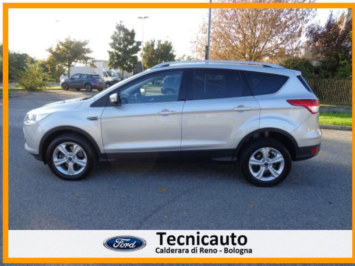 Ford Kuga 2.0 TDCI 150 CV S&S 4WD Titanium X (7)