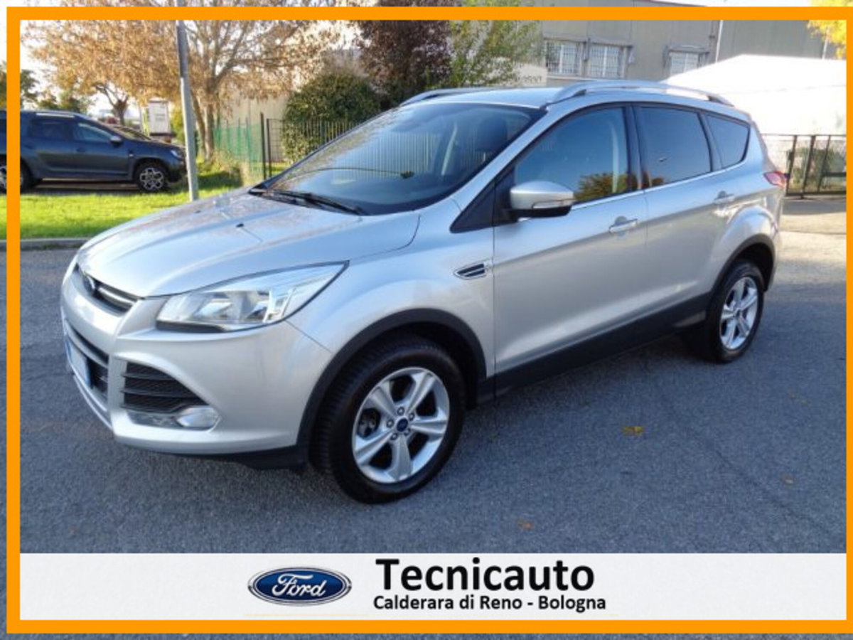 Ford Kuga 2.0 TDCI 150 CV S&S 4WD Titanium X (8)
