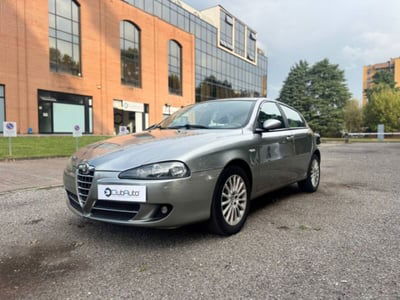 Alfa Romeo 147 1.6 16V TS (105) 5 porte Distinctive usata
