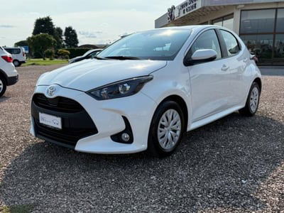 Toyota Yaris 1.0 5 porte Active usata