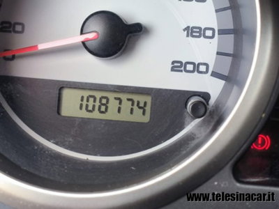 Suzuki Ignis 1.3 DDiS 16V cat Deluxe (8)