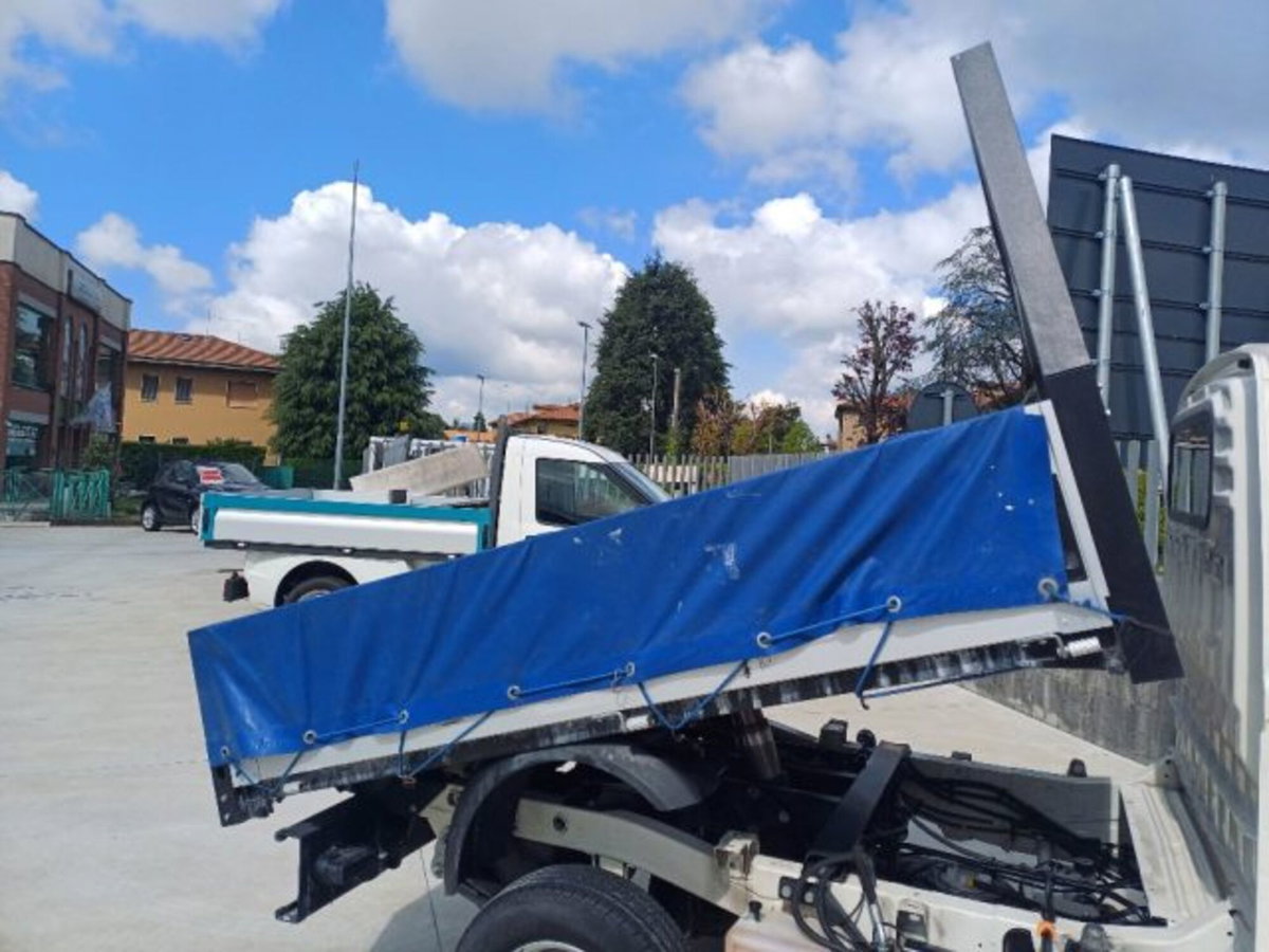 Piaggio Porter NP6 1.5 PLM-RG Long Range LPG Cassone Rib. Ext Start (2)